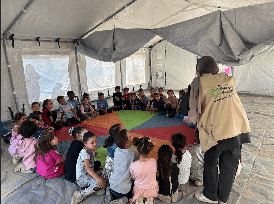 تنفيذ برامج دعم نفسي واجتماعي لطلبة مدارس السنابل