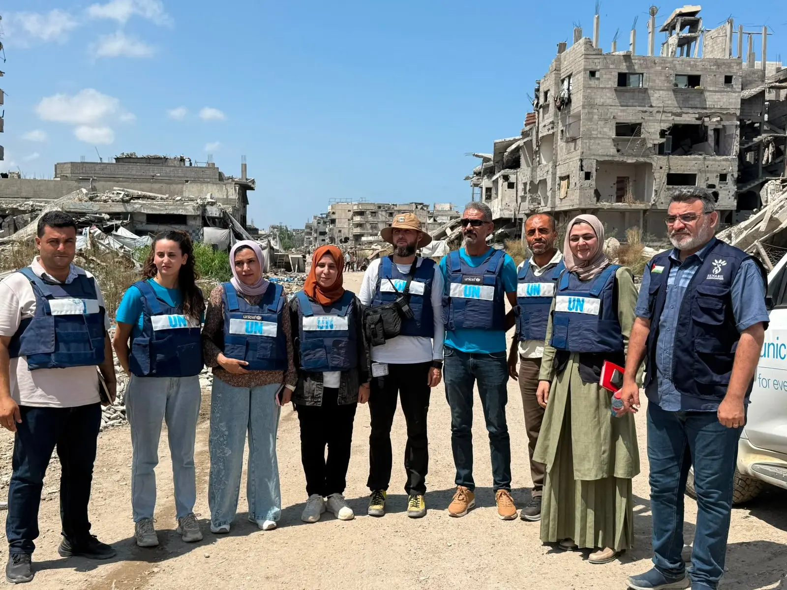 UNICEF and Senabil Delegation Visits Marginalized Areas in Eastern Gaza to Oversee Shelter Assistance Distribution