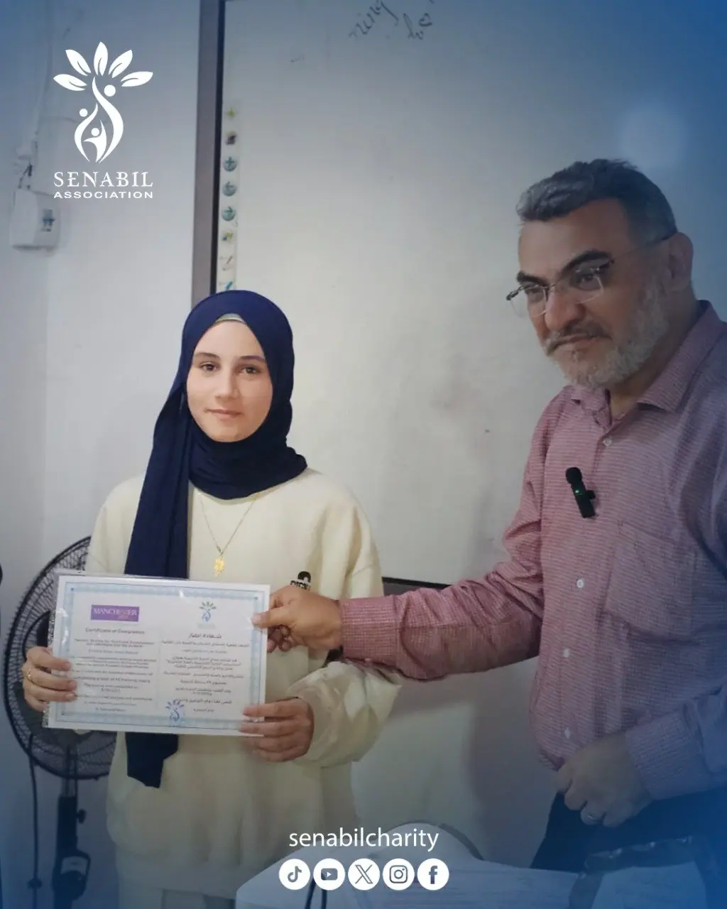 Part of the Ceremony for Distributing Certificates of the English Conversation and Writing Course in Partnership with the University of Manchester