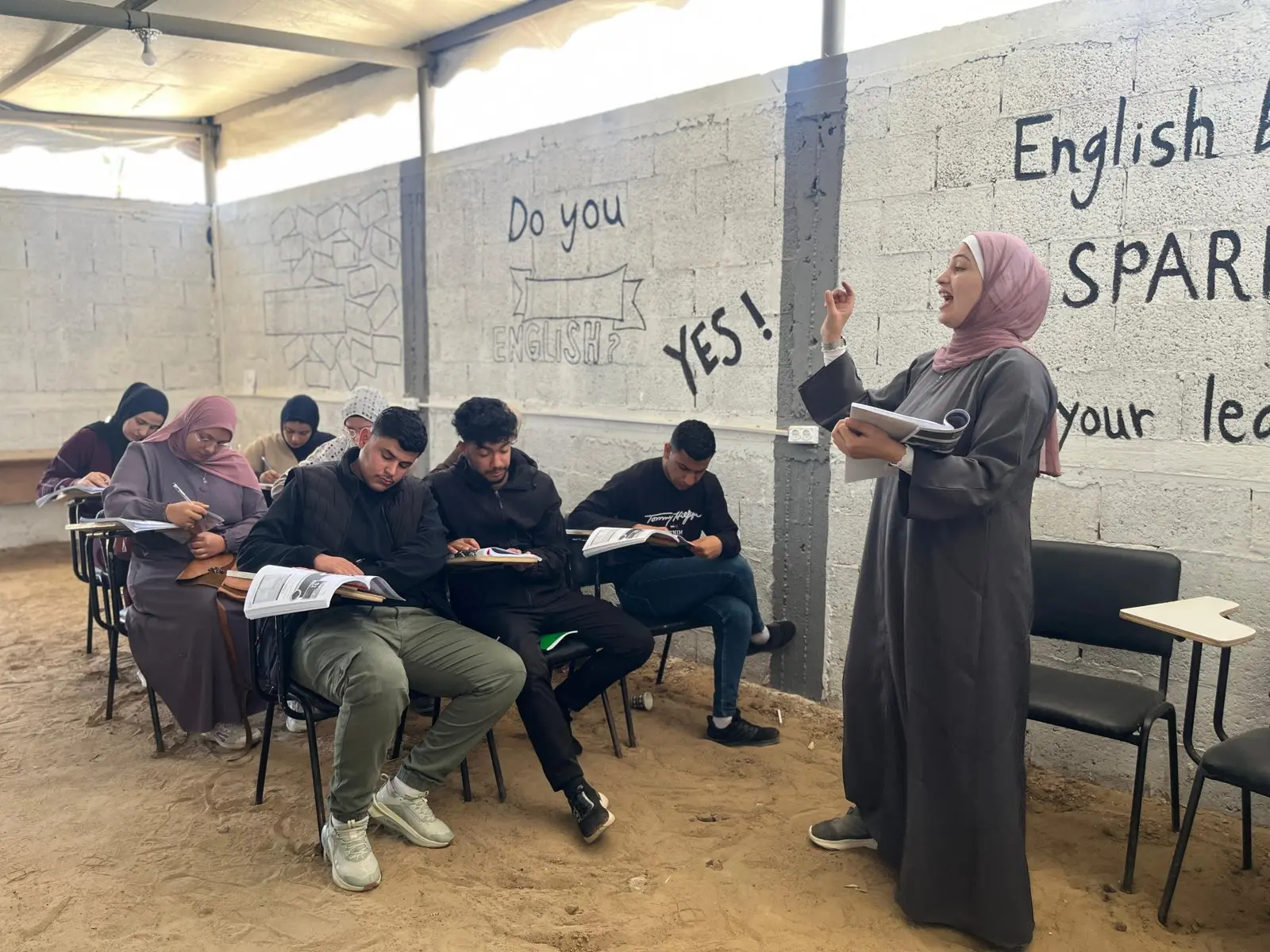 Senabil Association Launches the Third Level of the English Language Program for University