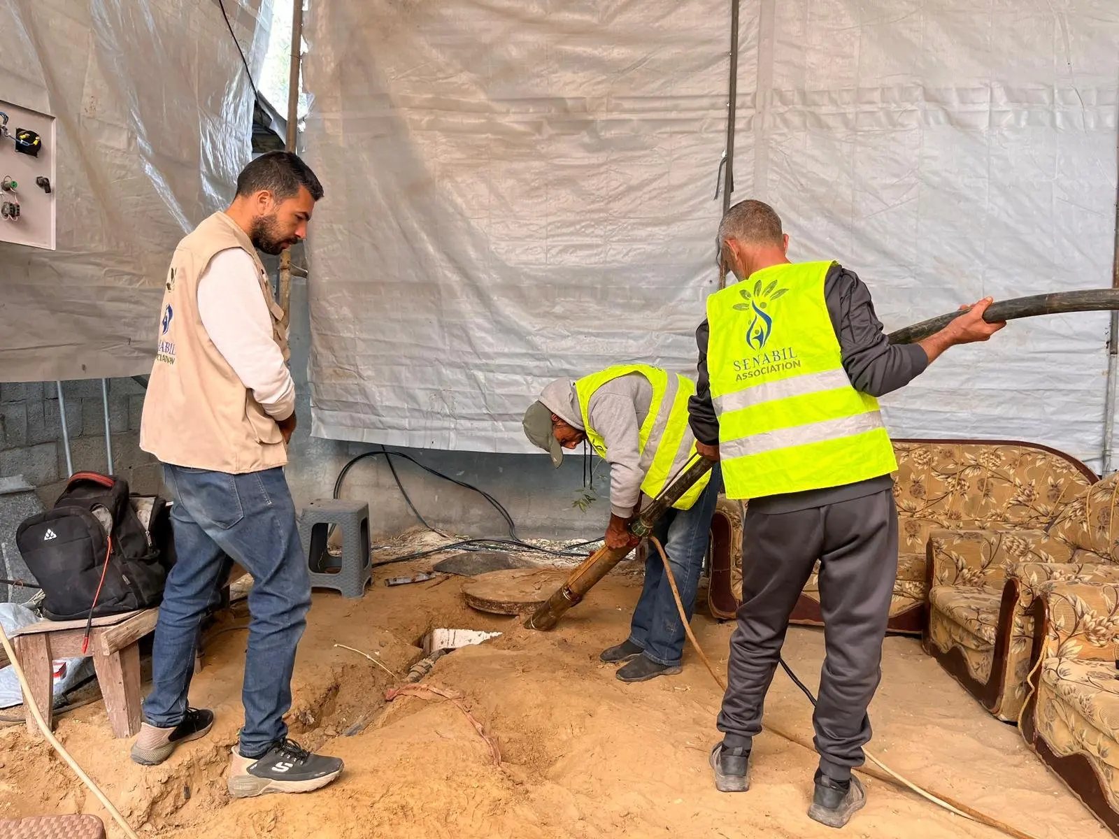 Supply and Installation of a Submersible Pump for a Water Well in Deir Al-Balah to Reduce the Suffering of Displaced Families
